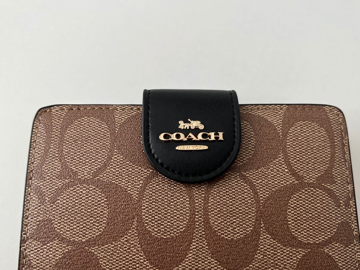 【新品】COACH コーチ 二つ折り財布 シグネチャー ブラック