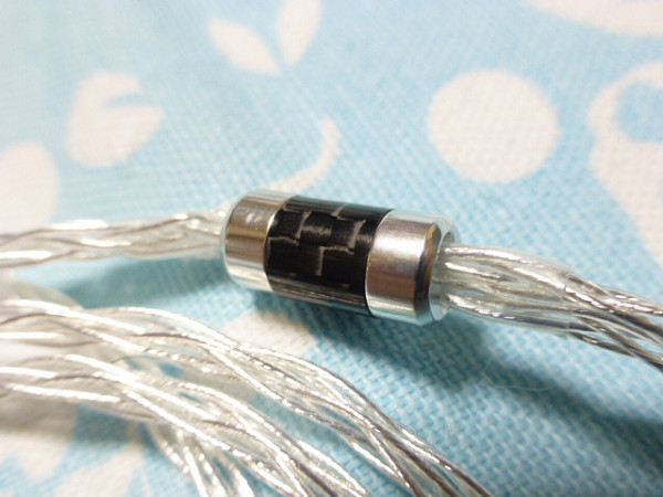 切込み入り MMCX 銀メッキOFC 八芯 ブレイド 編み 4.4mm5極 L字 ( 3.5