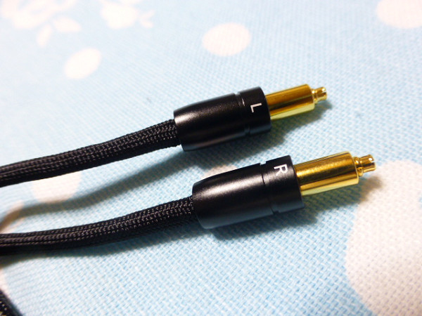 SHURE SRH1840 SRH1540 SRH1440 MOGAMI 2944 八芯 ブレイド編み XLRコネクタ 4ピン 200cm 長め 黒布スリーブ (長さ 等 変更可) iBasso SR1