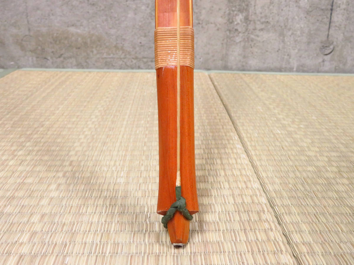 弓道 竹弓 和弓 松永重功 重弘 在銘 並寸 全長約226cm 重量約 弓道 竹弓 和弓 松永重功 重弘 在銘 並寸 全長約226cm 重量約