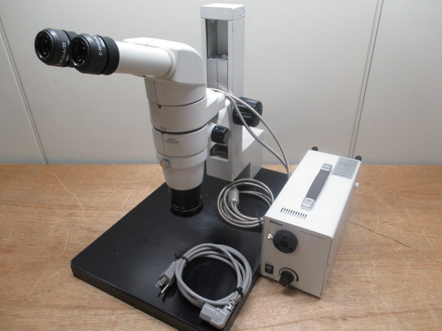 Nikon ニコン 実体顕微鏡 SMZ800 ズーム式顕微鏡 システム顕微鏡 / 実体顕微鏡用照明ユニット C-FI115 管理22D0826BZ