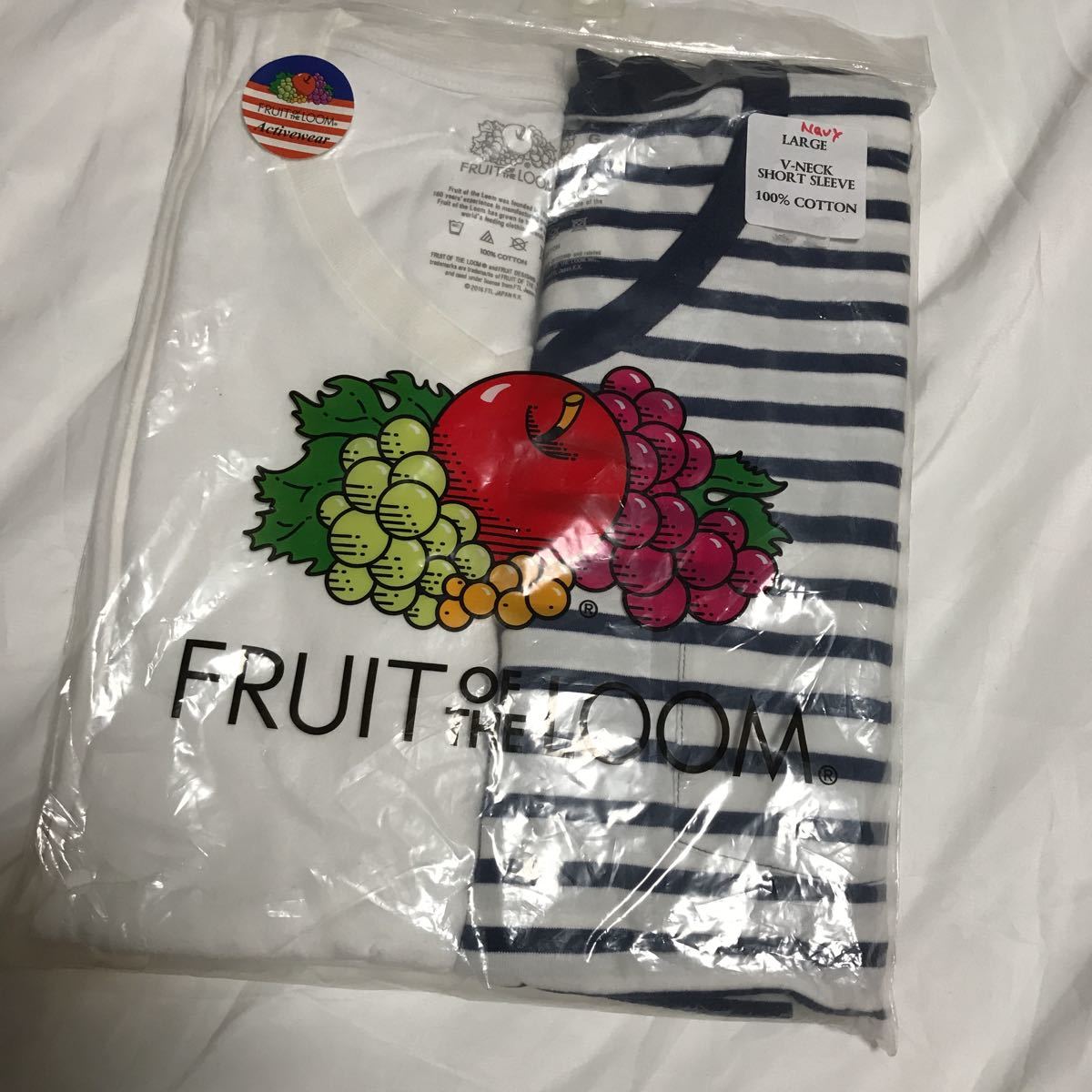 FRUIT OF THE LOOM(フルーツオブザルーム)Tシャツ パックT（無地＆ボーダー）2枚セット　新品未使用　Lサイズ　ボーダーネイビー　Vネック_画像1