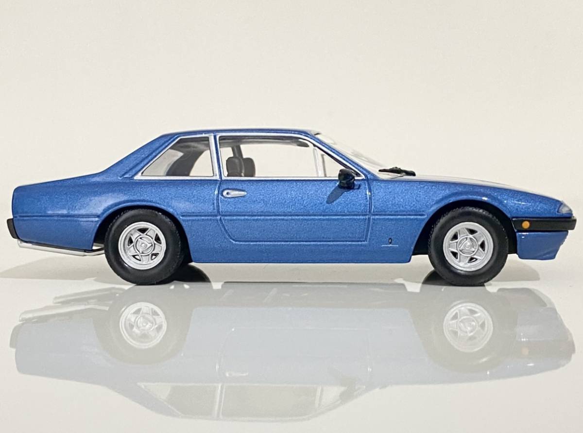 1/43 Ferrari 365 GT4 2+2 Coupe Blue ◆ Leonardo Fioravanti - Pininfarina Design, 4390cc V12 ◆ フェラーリ - アシェット_画像8