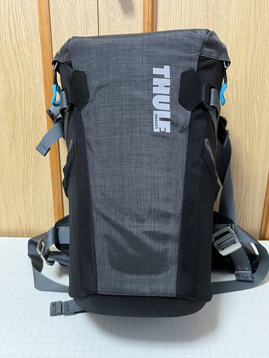 【新品】Thule Perspektiv Large Toploader TCPH-102_画像1