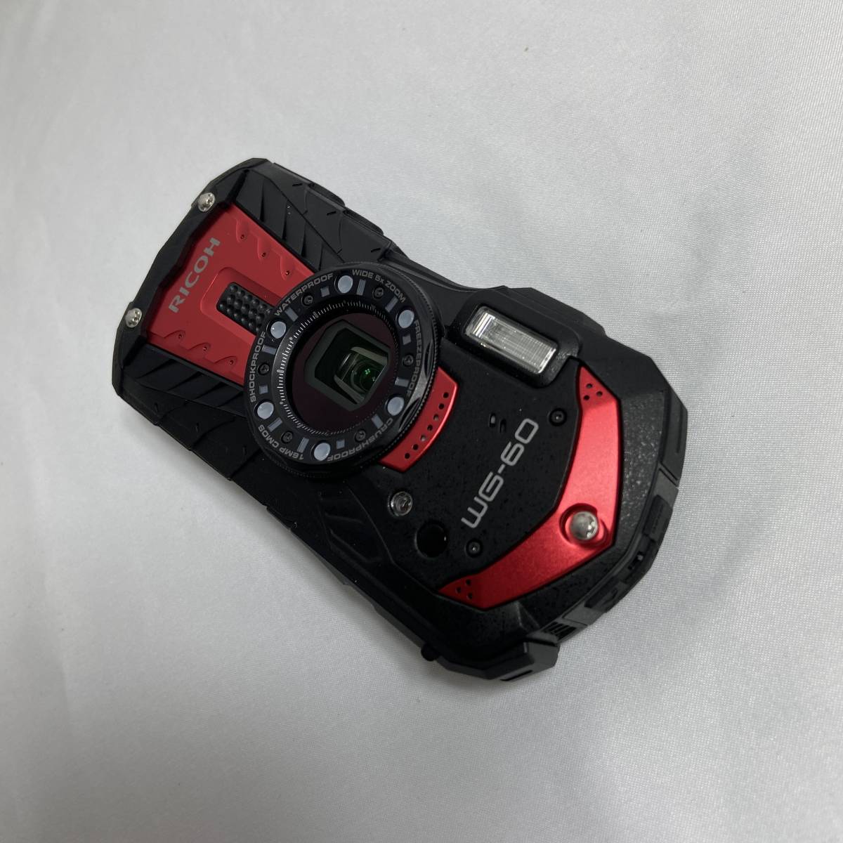 春の新作続々 RICOH WG-60 防水 耐衝撃デジカメ デジタルカメラ