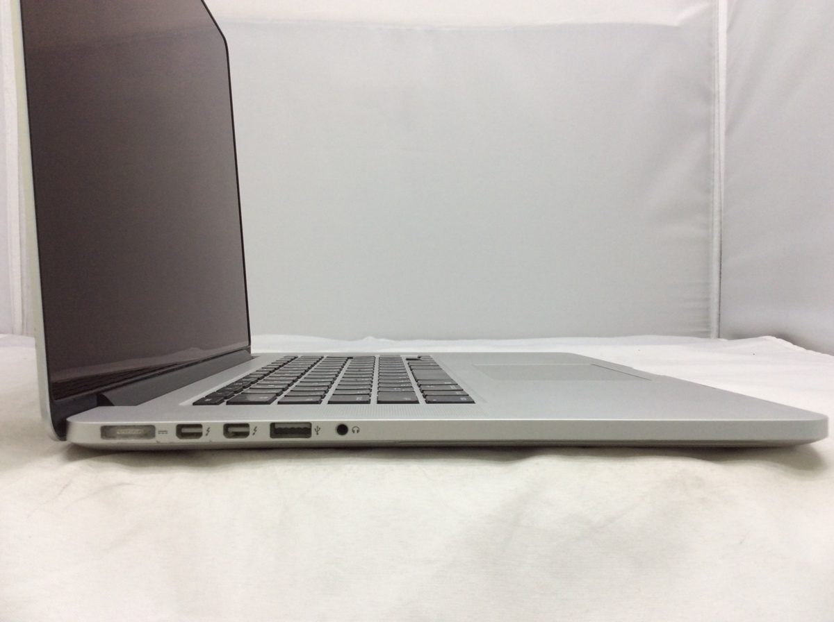 △ジャンク1円スタート/Apple MacBook Pro Retina 15-inch Late 2013 A1398 EMC2745/Core i7 2.3GHz/SSDなし/16GB/15.4インチ_画像3
