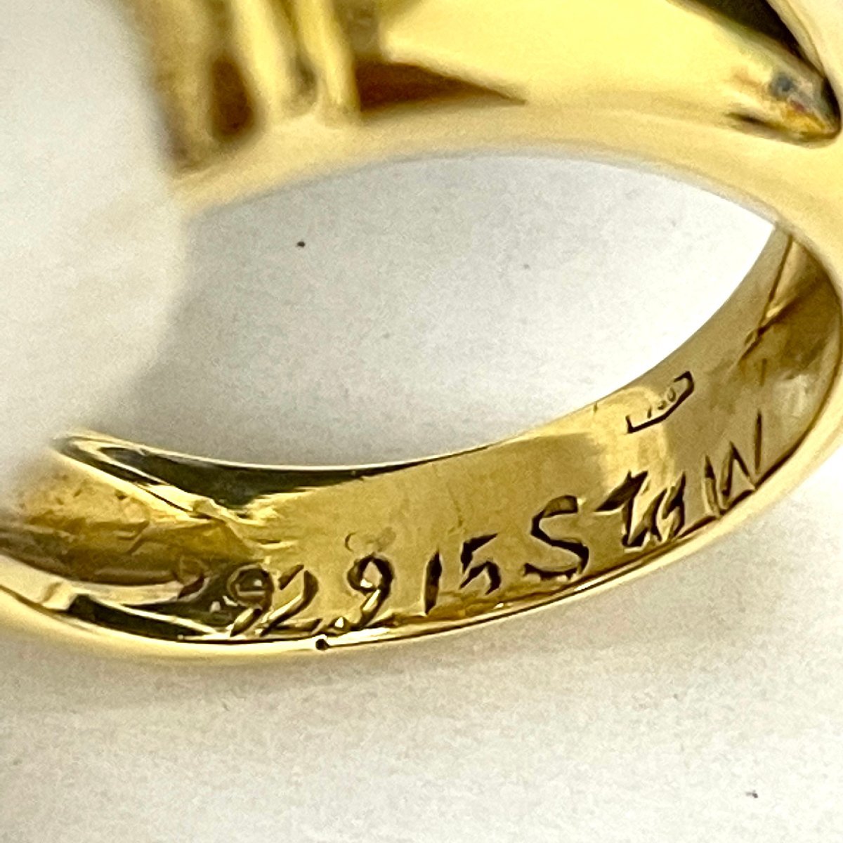 ショーメ Chaumet リング YG 750刻印 K18 サイズ 約7 8号 総重量約5.95g レディース アクセサリー 指輪 エンゲージリング ジュエリー(指輪)|売買されたオークション情報、yahooの商品情報をアーカイブ公開 - オークファン(aucfan.com) ショーメ Chaumet リング YG 750刻印 K18 サイズ 約7 8号 総重量約5.95g レディース アクセサリー 指輪 エンゲージリング ジュエリー(指輪)|売買されたオークション情報、yahooの商品情報をアーカイブ公開 - オークファン(aucfan.com)