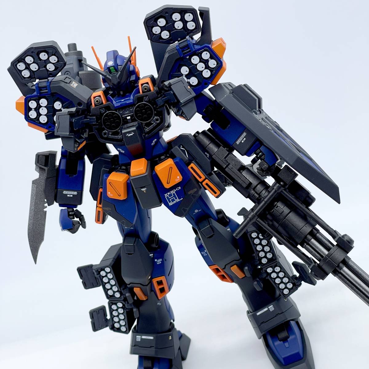 MG 1/100 ガンダムヘビーアームズ EW オリジナルカラー【塗装