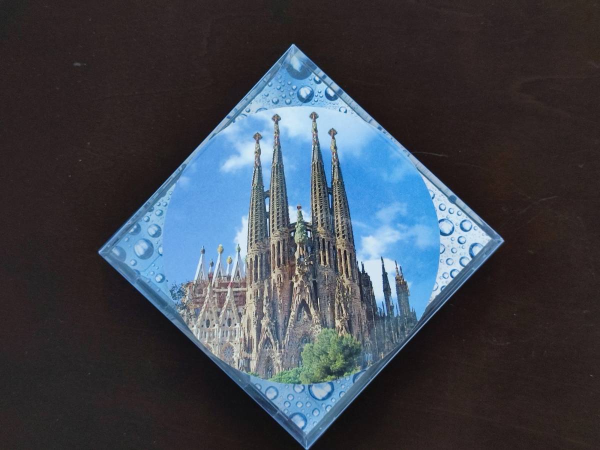 Paypayフリマ 建築家 アントニ ガウディ Antoni Gaudi サグラダ ファミリア カサ ミラ カサ バトリョ グエル公園 コースター6枚セット