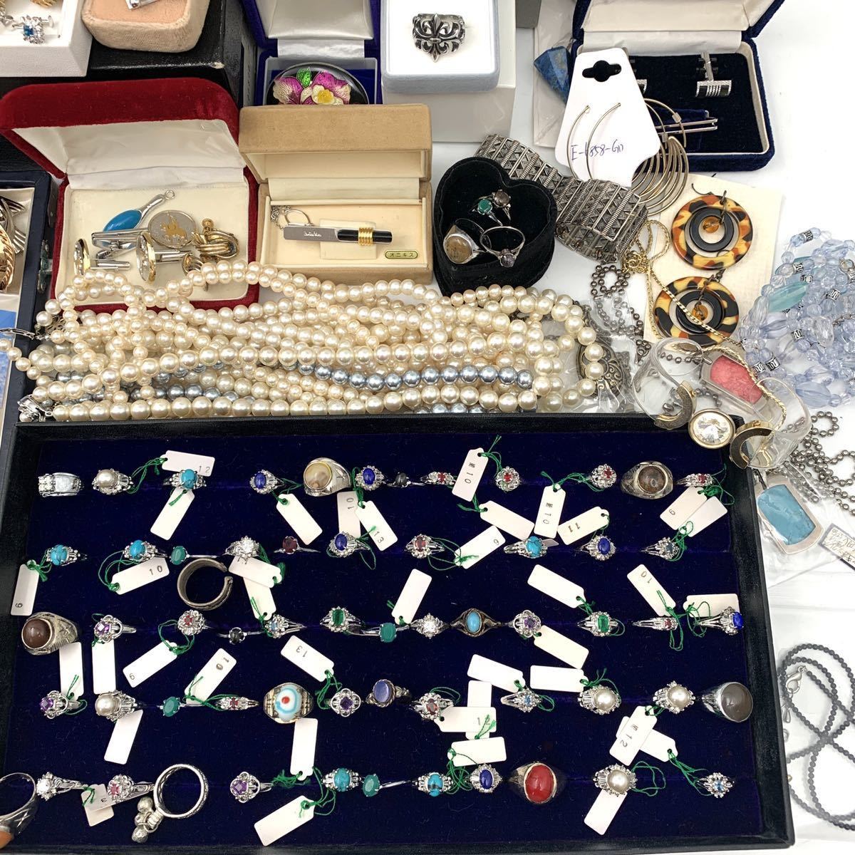 超大量 アクセサリー まとめて k18 k10 シルバー 刻印もあり 大量 おまとめ 指輪 ネックレス まとめ売り イヤリング ブローチ ブランド 新しい購入体験 アクセサリーまとめ売りK18などあり その他
