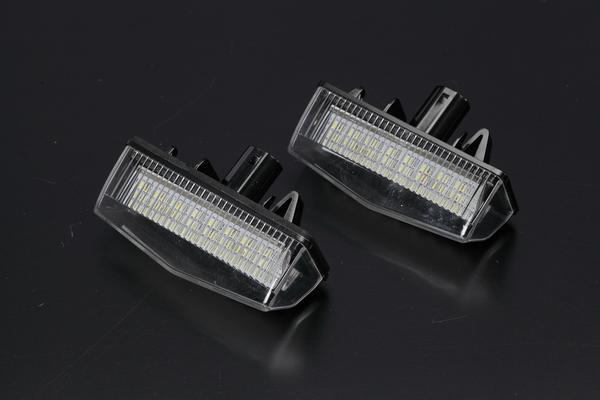 豪華LED48発！トヨタ ZYX10/NGX10 C-HR LED ライセンスランプ /ナンバー灯 純正交換式 検) CHR CH-R_画像1