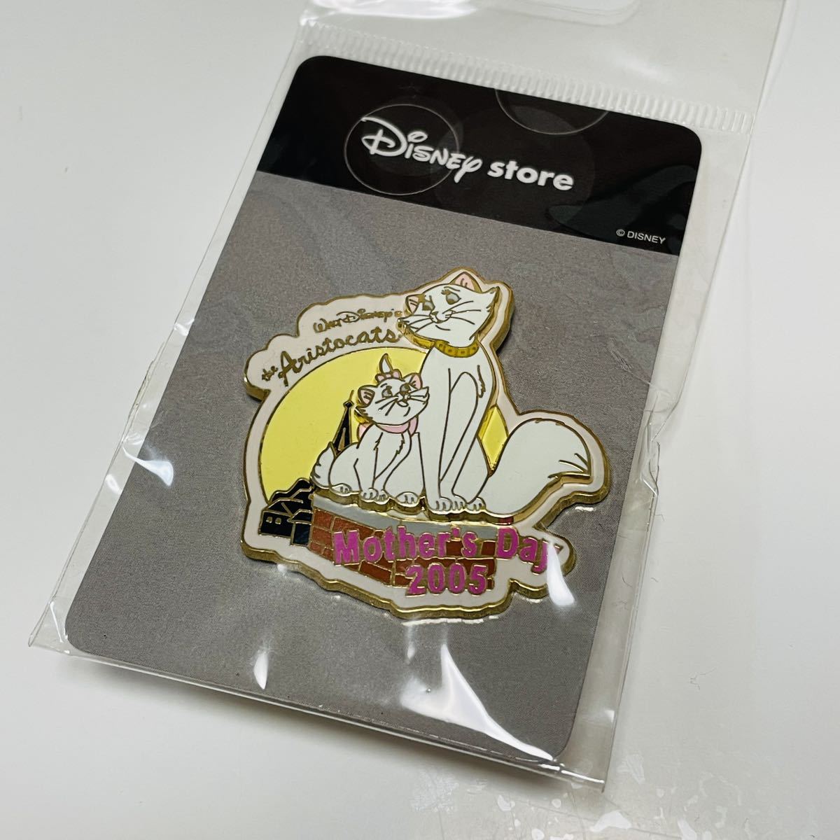 ディズニーストア限定 ピンバッジ おしゃれキャットマリー&ダッチェス