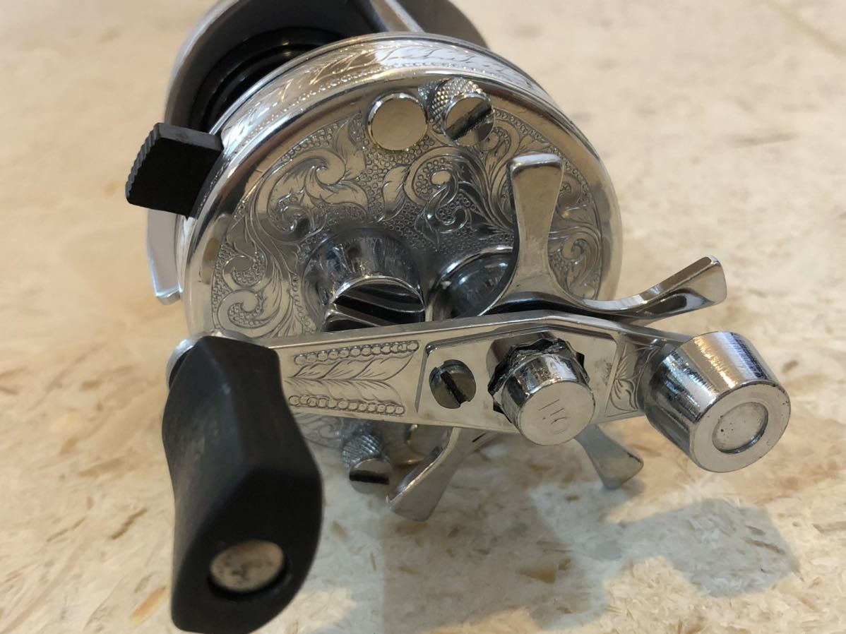 ABU Ambassadeur 2500c アブガルシア アンバサダー 彫金カスタム ABU Ambassadeur 2500c アブガルシア アンバサダー 彫金カスタム