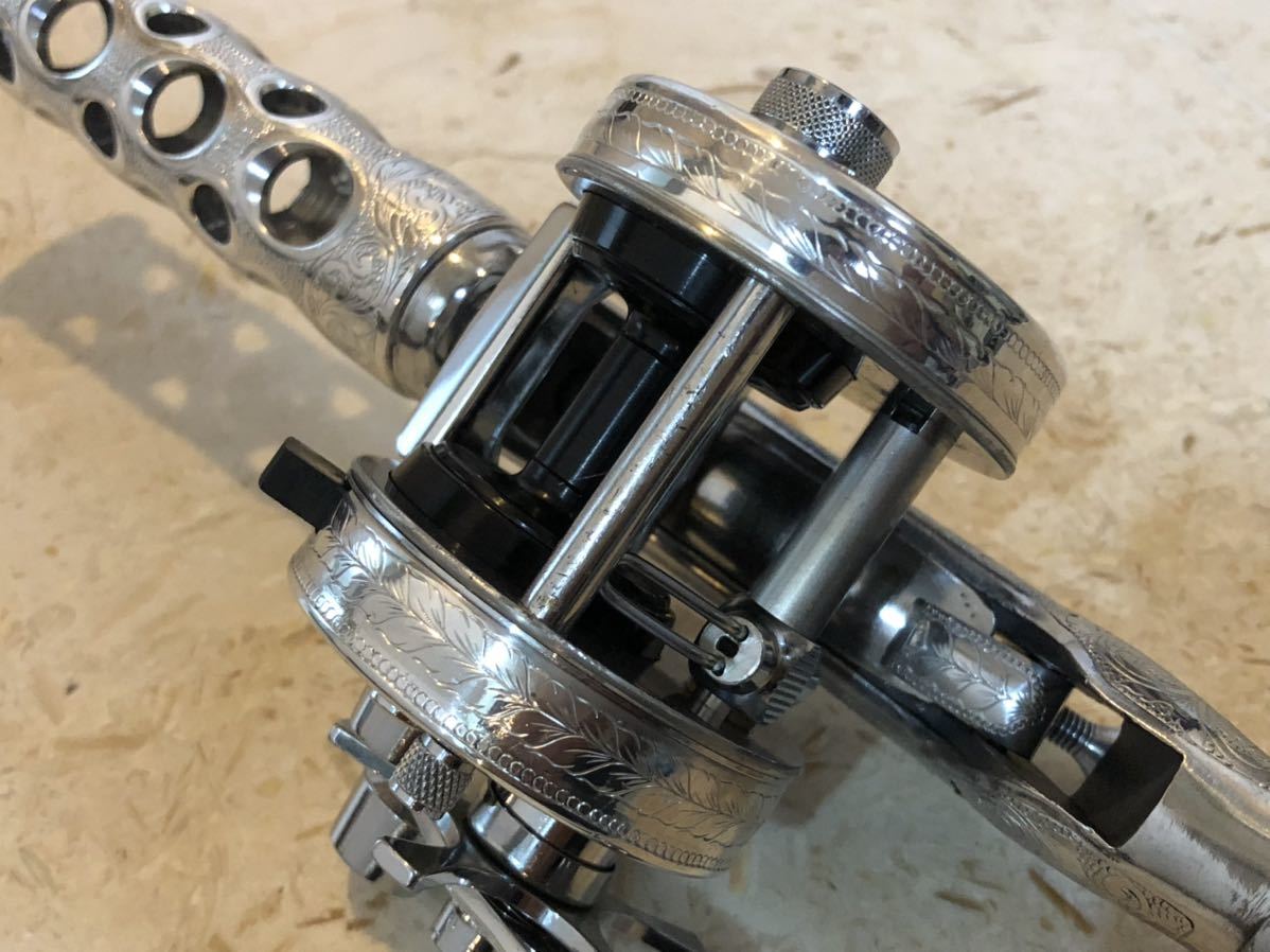 ABU Ambassadeur 2500c アブガルシア アンバサダー 彫金カスタム ABU Ambassadeur 2500c アブガルシア アンバサダー 彫金カスタム