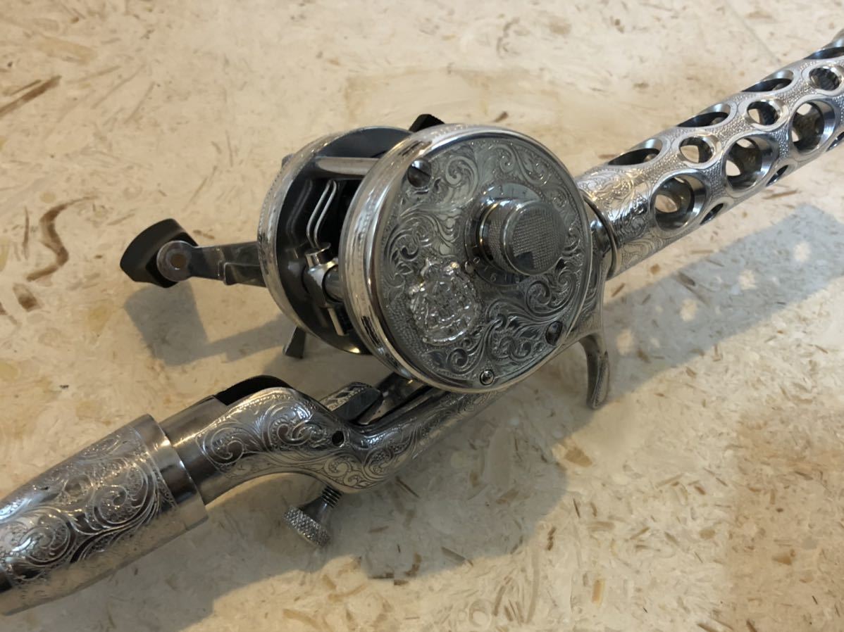 ABU Ambassadeur 2500c アブガルシア アンバサダー 彫金カスタム ABU Ambassadeur 2500c アブガルシア アンバサダー 彫金カスタム
