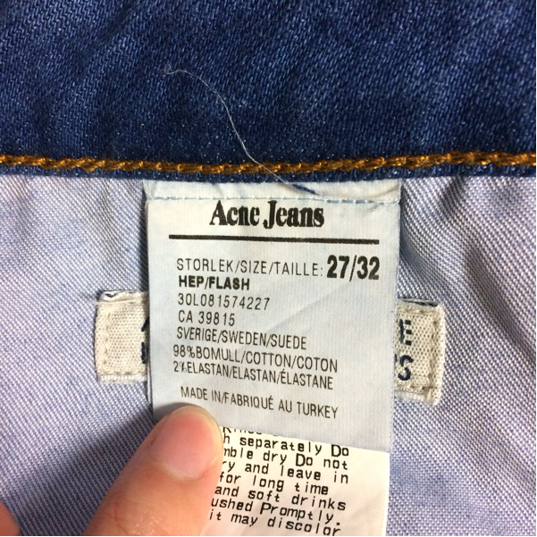 ユナイテッドアローズインディゴデニム アクネ ジーンズストレートきれい27/32 青色 ACNE jeansシンプル Tシャツ カットソー レザータグ