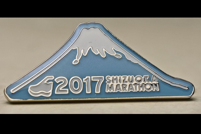 【静岡マラソン 2017】 ピンバッチ 富士山_画像3