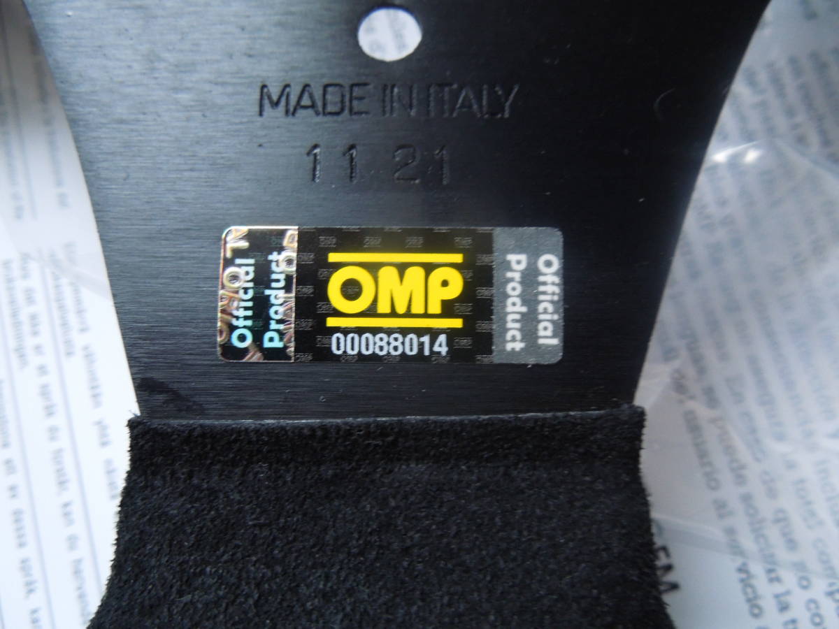 OMPレーシングステアリングSUPER QUADRO(OD/1990/NN)新品 _番号は個々で異なります。