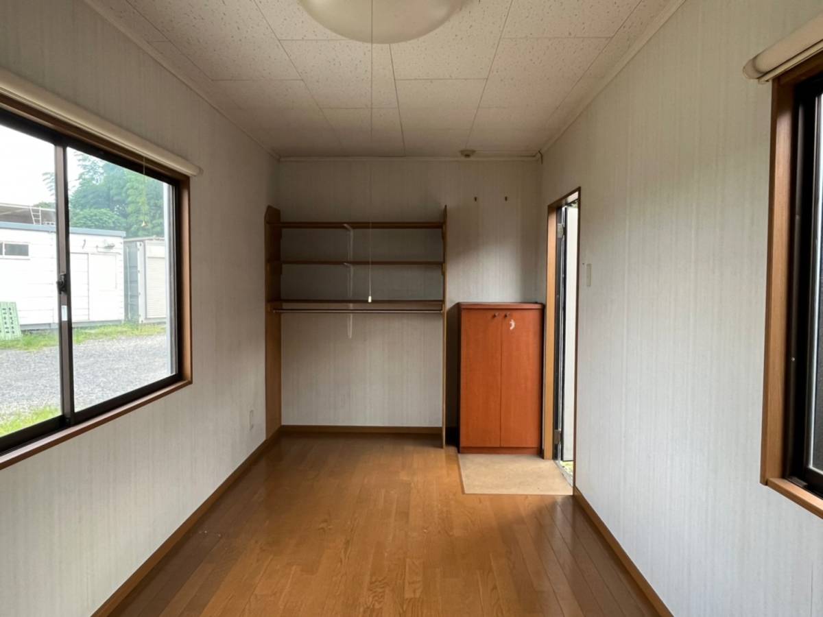 H11 二重屋根仕様 内装あり スーパーハウス 4坪8畳 さいたま市発 H11 二重屋根仕様 内装あり スーパーハウス 4坪8畳 さいたま市発