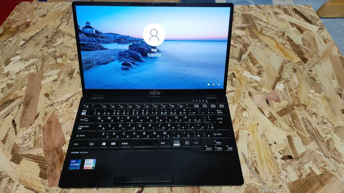 中古 富士通 LIFEBOOK UH-X/E3 中古 富士通 LIFEBOOK UH-X/E3