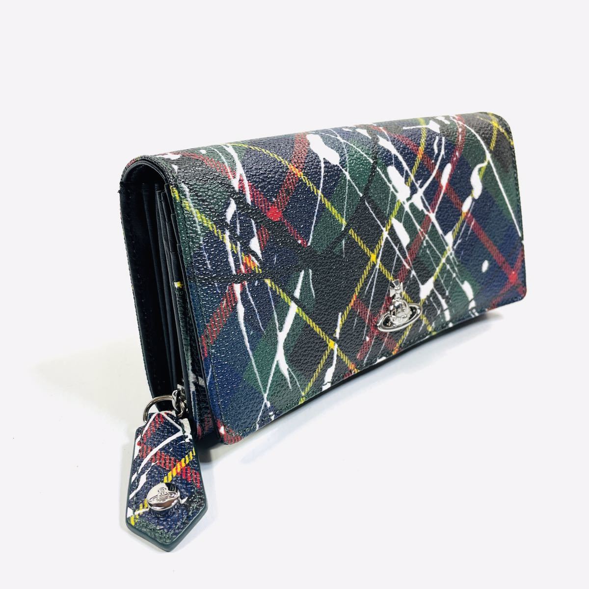 新品同様】Vivienne westwood ヴィヴィアンウエストウッド 新品同様】Vivienne westwood ヴィヴィアンウエストウッド