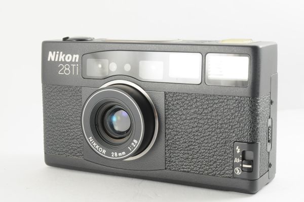 ☆希少・新品級☆Nikon ニコン 28Ti コンパクト フィルム 使用感の