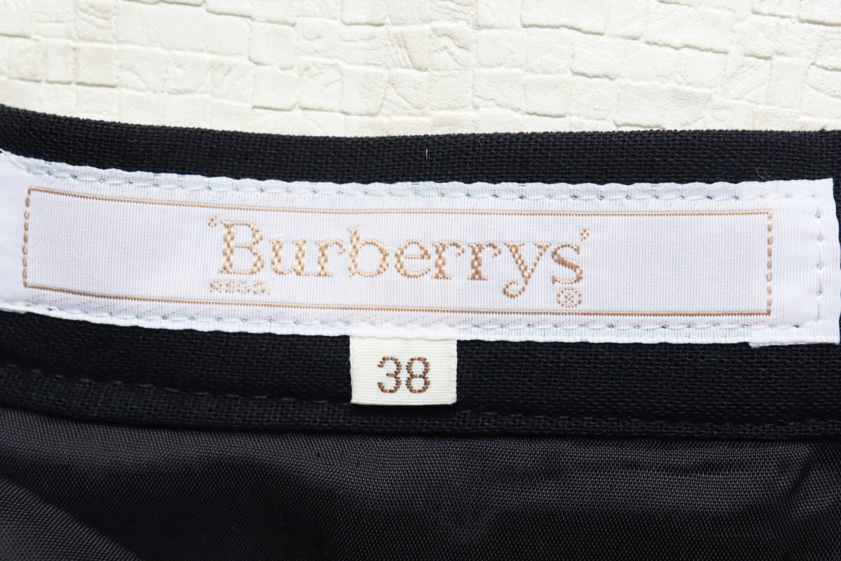 975 Burberry Burberry юбка в складку длинный три . association темно-синий темно-синий M размер 9 номер талия 64 не использовался товары долгосрочного хранения женский 