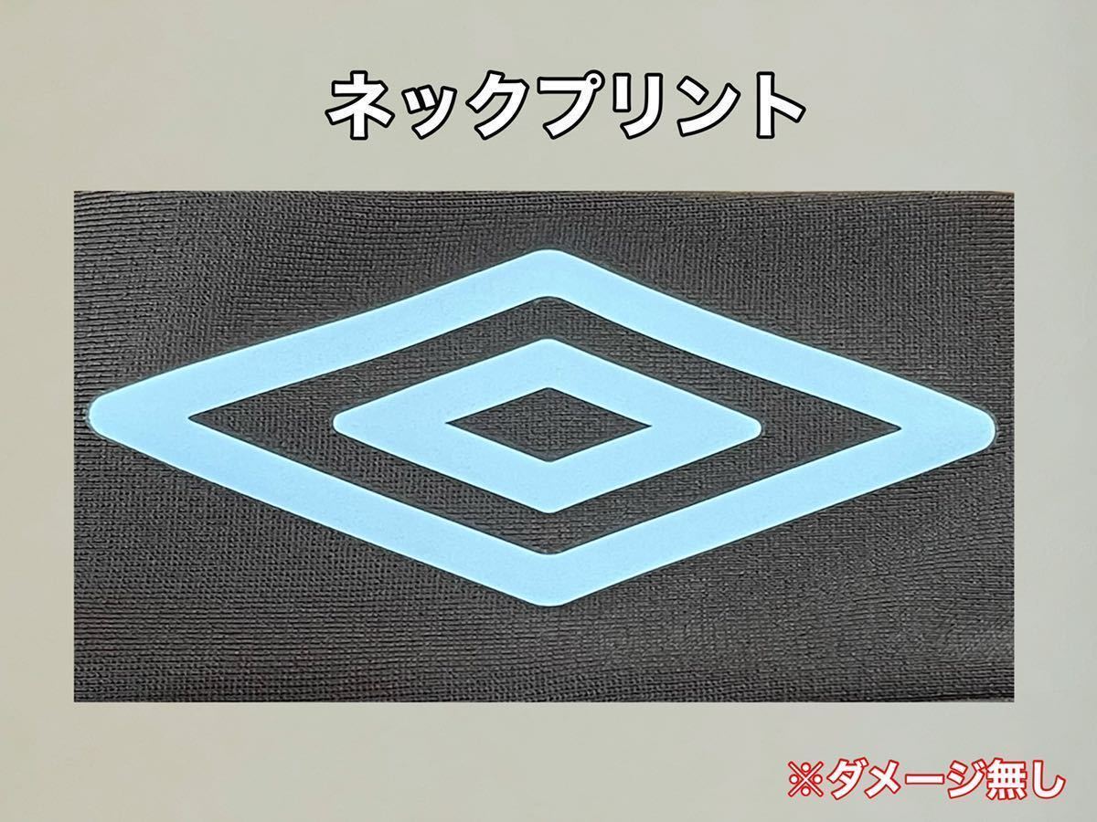 超美品 umbro(アンブロ)メンズ コンプレッション シャツ L(175cm)ブラウン サッカー フットボール スポーツ アウトドア 使用２回 デサント_ネックプリント