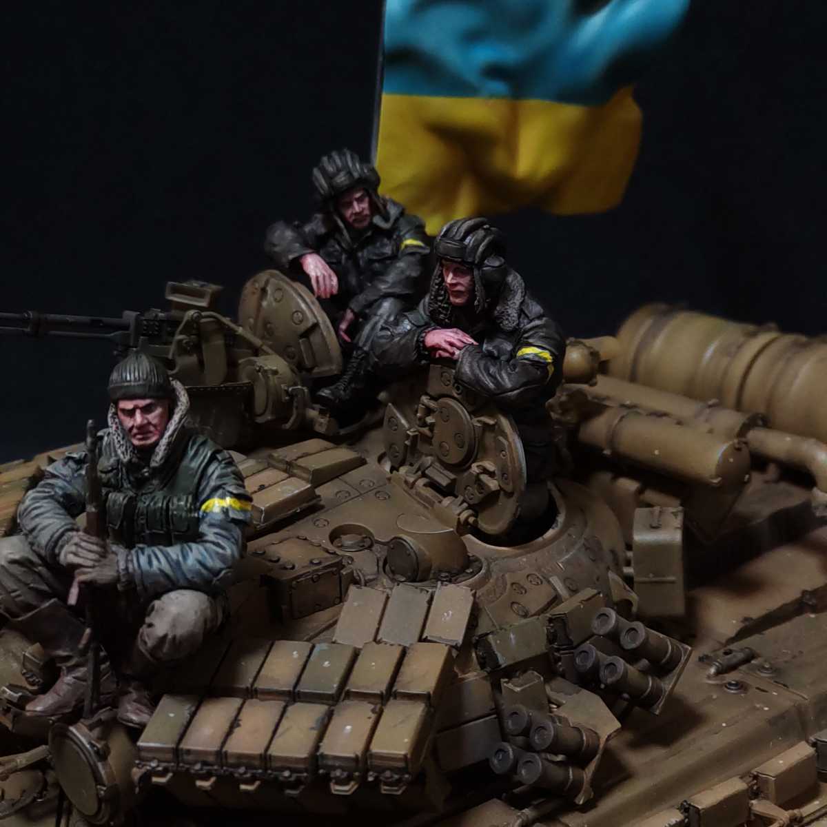 1/35 T-64BVウクライナ軍 地雷処理鋤付塗装済完成品レジンフィギュア 1/35 T-64BVウクライナ軍 地雷処理鋤付塗装済完成品レジンフィギュア