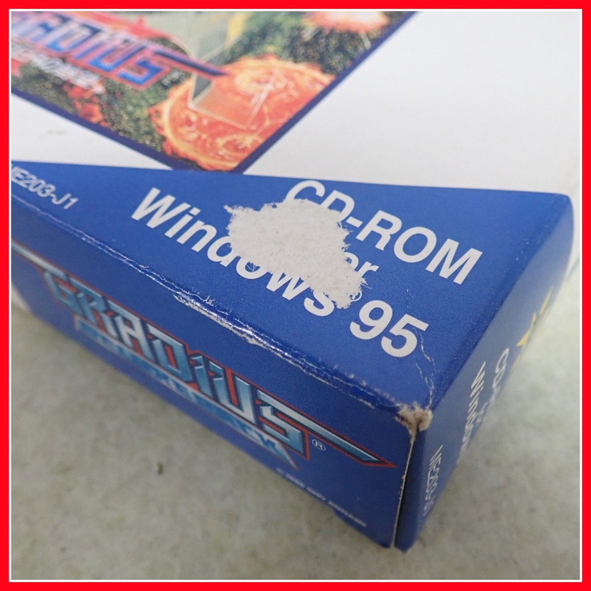 品 Windows95 CD-ROM グラディウス デラックスパック/GRADIUS DELUXE PACK コナミ KONAMI 箱説付  10(シューティング)｜売買されたオークション情報、yahooの商品情報をアーカイブ公開 - オークファン（aucfan.com）