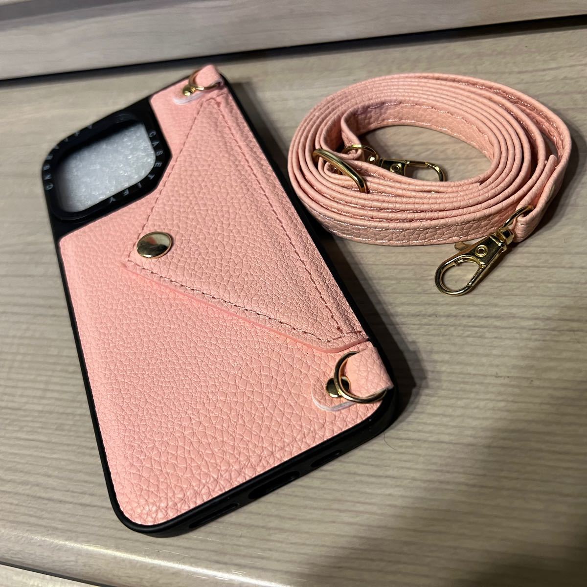 iPhone13pro 専用　小物入れ付き　携帯ケース　ショルダータイプ　ピンク　新作