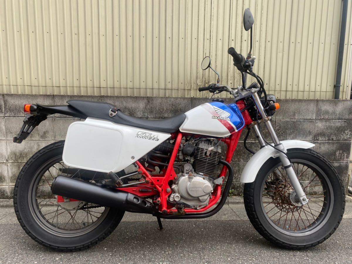 ホンダ FTR223 MC34 エンジン始動 書付 ノーマル車 トリコロールカラー