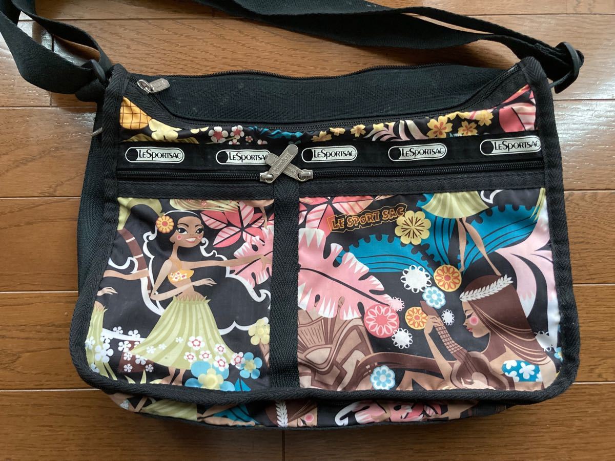 中古　ハワイ限定　LeSportsac レスポ　ワヒネフラ　フラガール　ショルダーバッグ　デラックスエブリディ　良柄