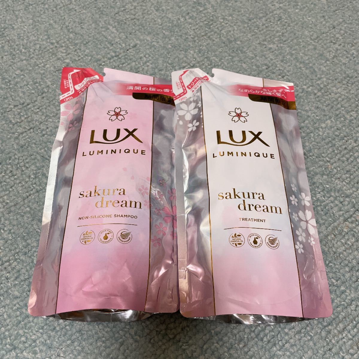 LUX ラックス ルミニーク サクラドリームシャンプー&トリートメント 詰め替え