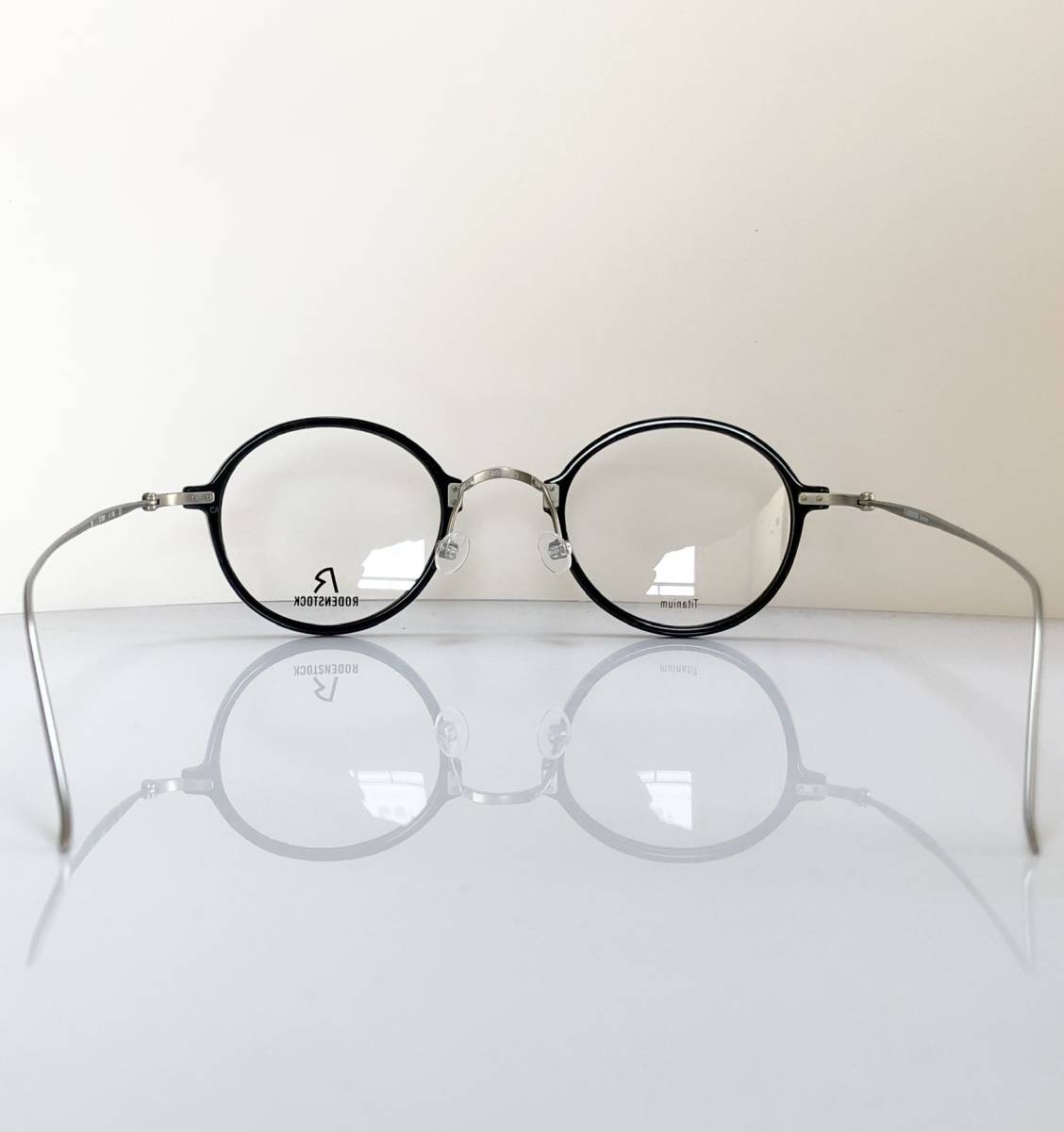 処分価格 ローデンストック チタン素材 小振り 丸メガネ Rodenstock