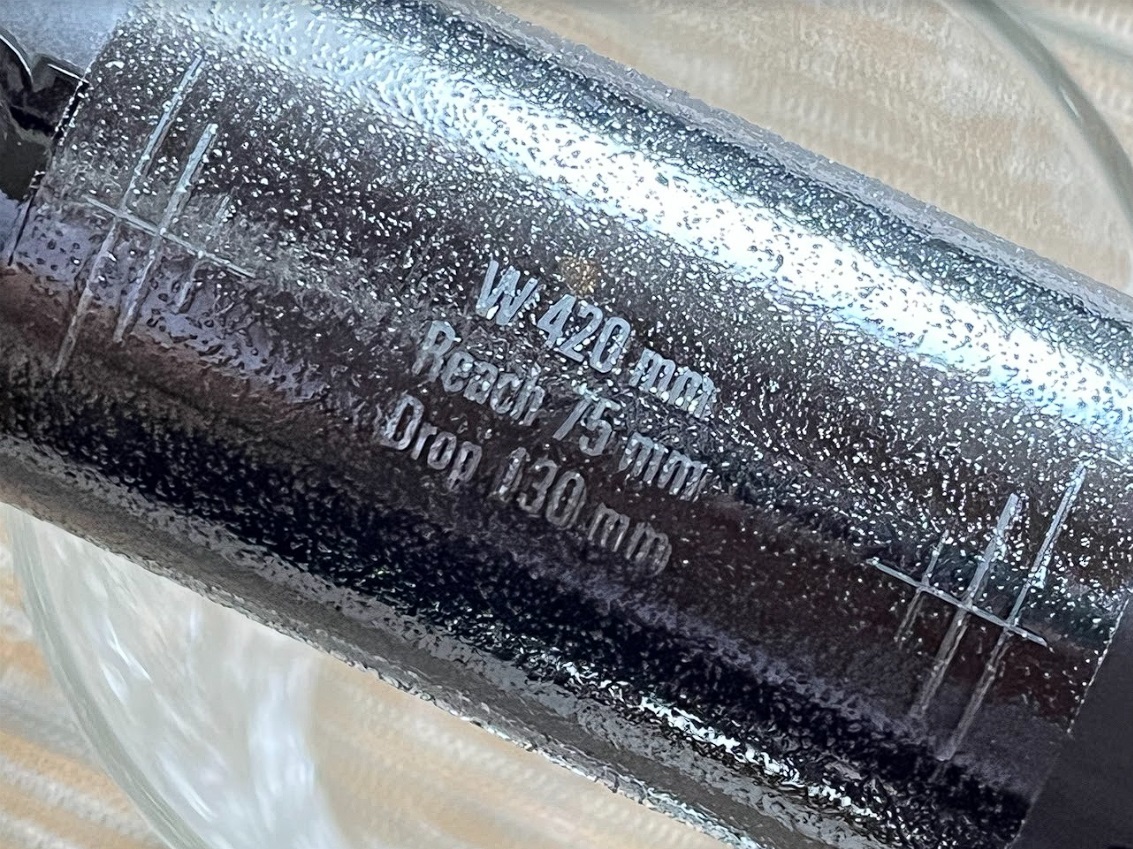 未使用】DEDA SUPERZERO DCR カーボンハンドルバー 420mm(外-外 未使用】DEDA SUPERZERO DCR カーボンハンドルバー 420mm(外-外