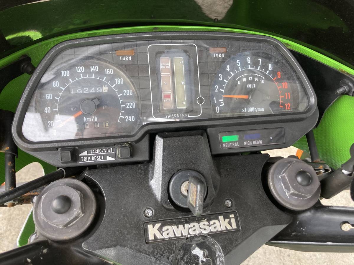 Z1100GP(KZT10B):Z1100Rローソンレプリカ仕様 28705 1982年式 程度良好!エンジン実働/輸入新規.国内未登録/豊橋/E40506-5-6BAGの画像5