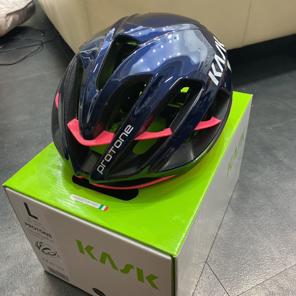一部予約!】 ☆新品 20 ついに入荷 KASK PROTONE ピンク L PROTONE