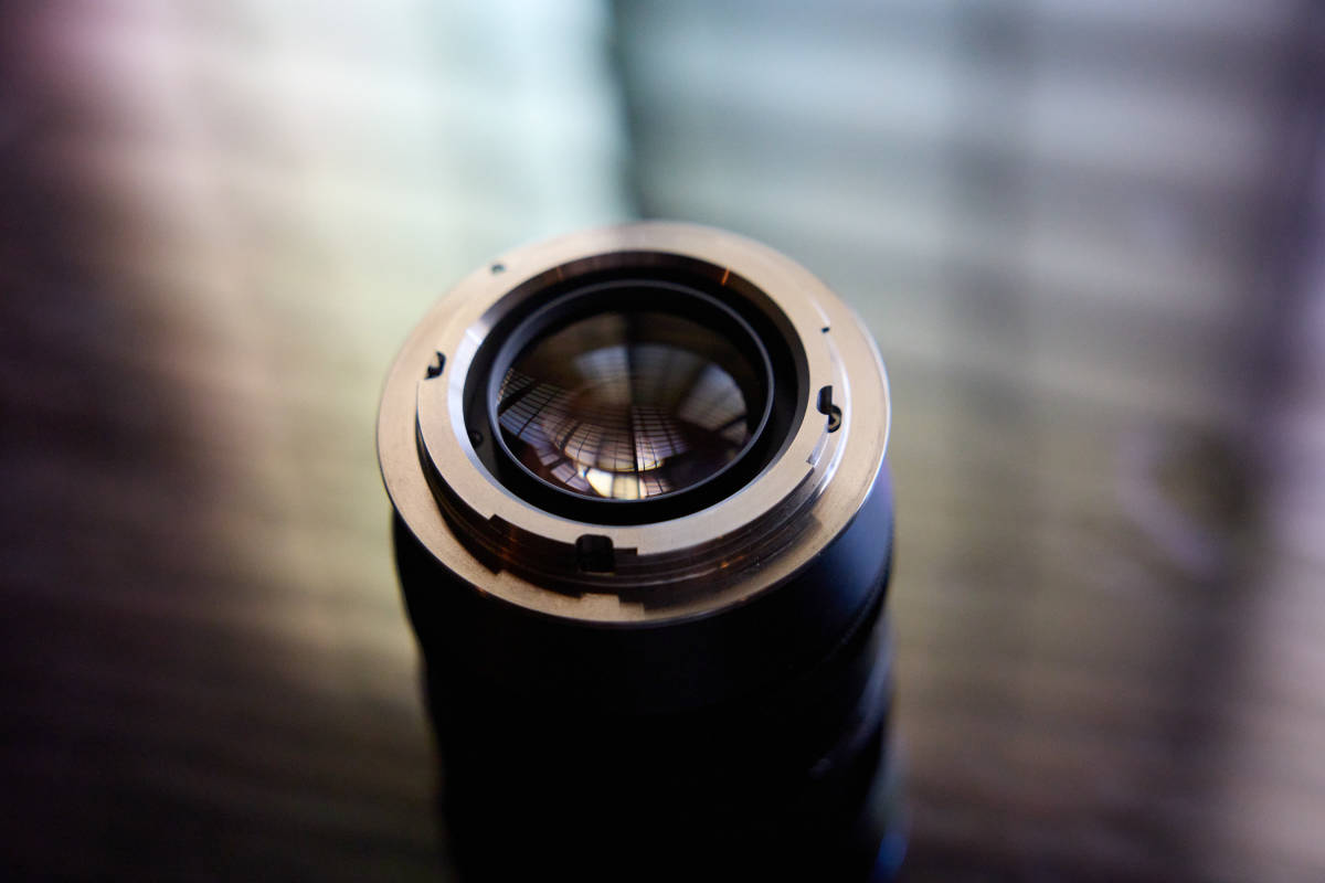 SIRUI シルイ Anamorphic lens 35mm F1.8 アナモルフィックレンズ CANON RFマウント用 単焦点_画像8