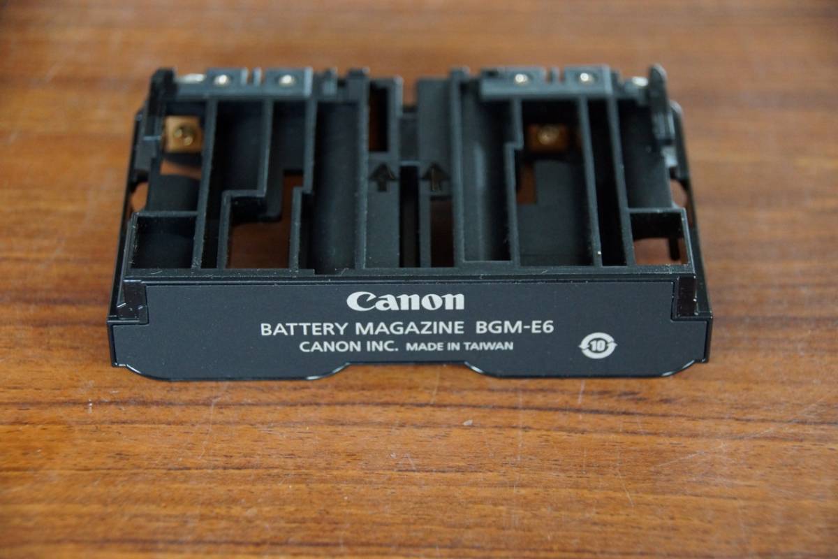 Canon BATTERY MAGAZIN BGM-E6 純正バッテリーマガジン_画像1