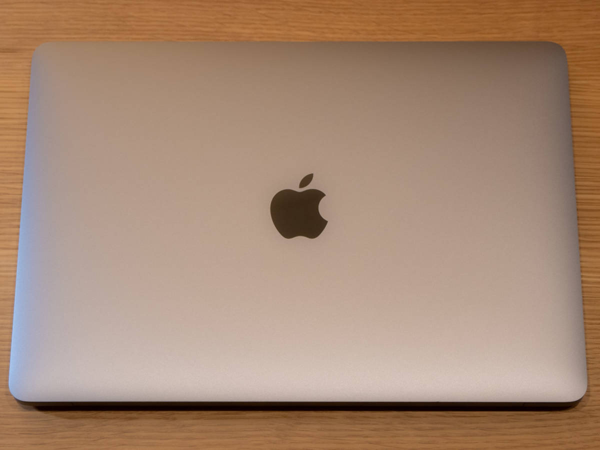 極上 M1 MacBook Air Retina 13-inch 2020 Late 8CPU/8GPU/16GB/512GB
