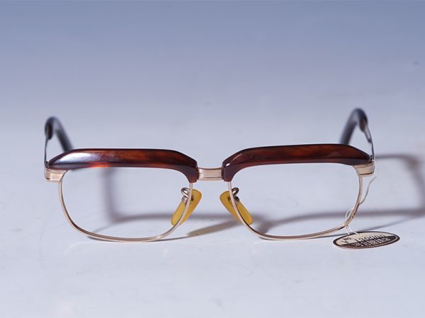 【秀】rb63kf88r 未使用！本鼈甲 眼鏡 フレーム ・めがね・ 検）アンティーク レトロ 国産 べっ甲 メガネ