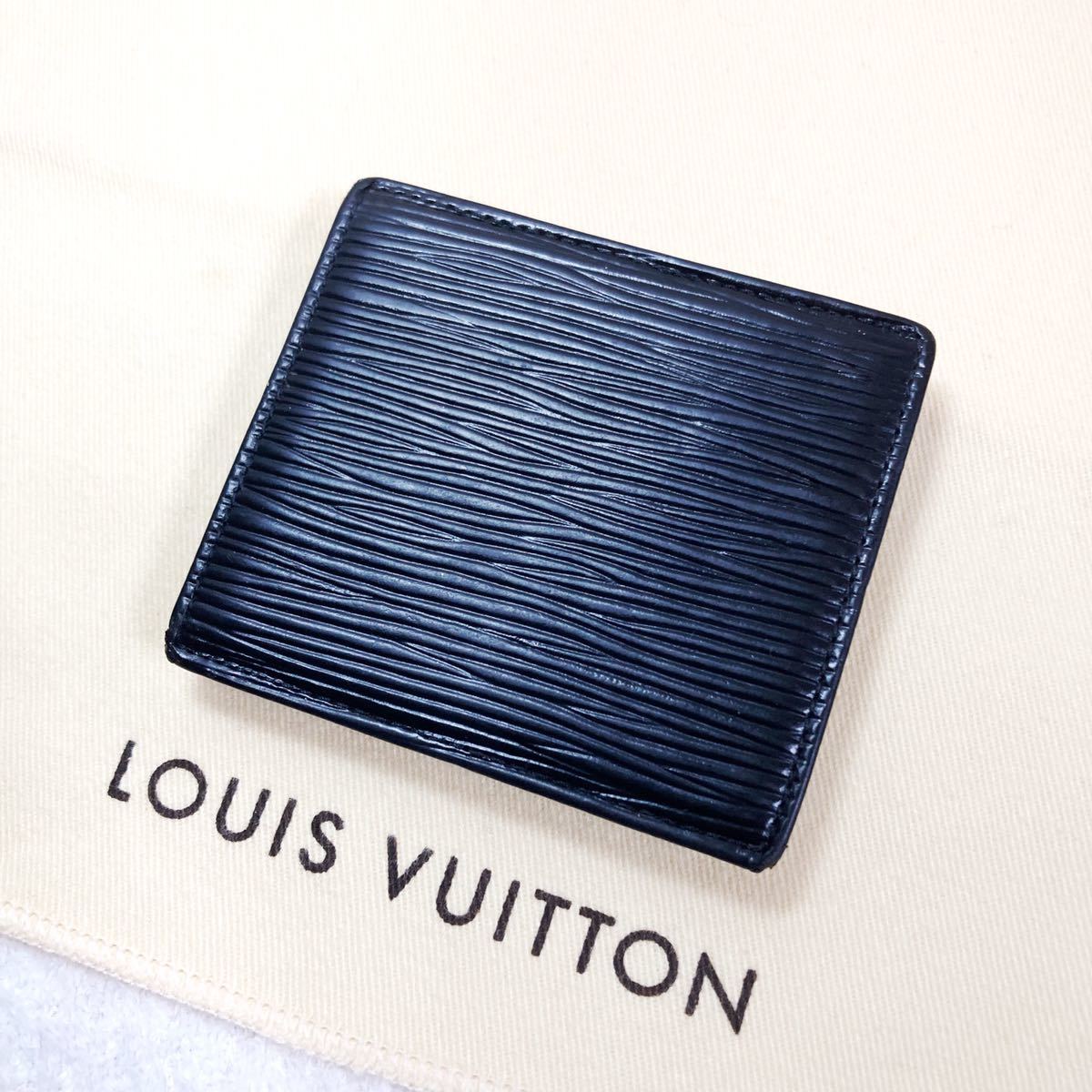おトク情報がいっぱい!おトク情報がいっぱい!美品 LOUISVUITTON エピ