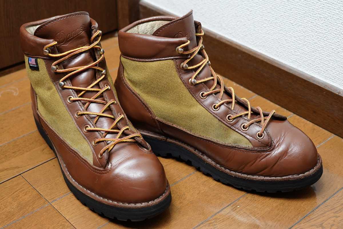 ゆったり柔らか DANNER LIGHT US10 28cm ゴアテックス ダナーライト