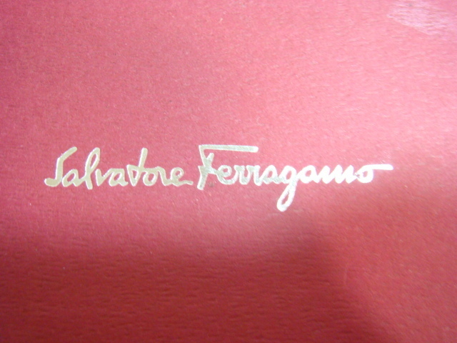 フェラガモ Salvatore Ferragamo サングラス メガネ用 箱_画像3