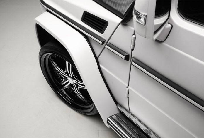 【WALD BlackBison Edtion】 Mercedes-Benz W463 ゲレンデ FRP製 4PS オーバーフェンダー ブラックバイソン ベンツ ヴァルド G500 G550_安心の正規WALD社製