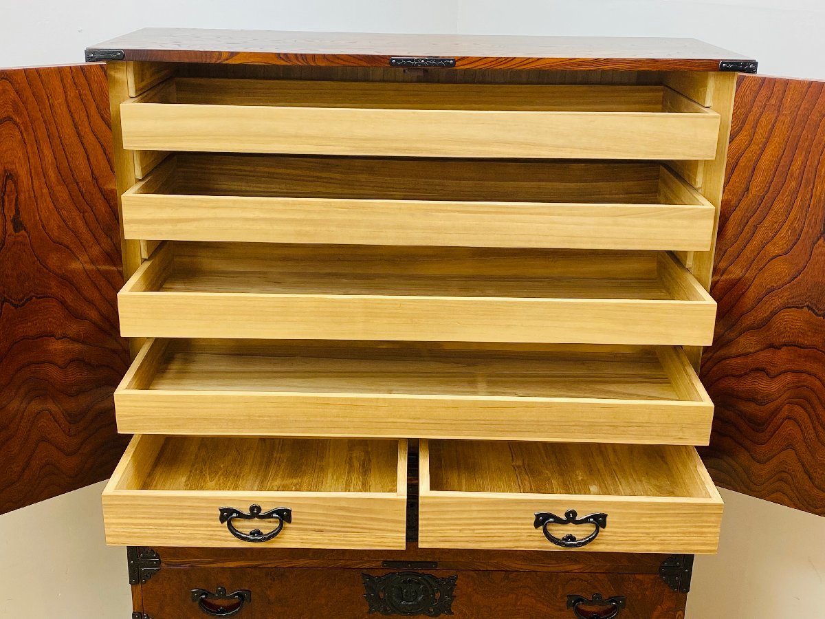 ◇【美品・伝統工芸品】岩谷堂箪笥 四尺四ツ抽和箪笥 欅 漆塗り 鍵付き