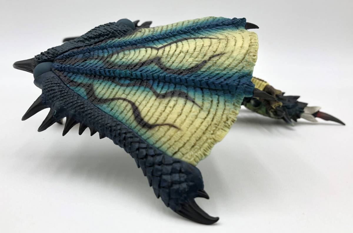 玩N48 フィギュア ◇モンスターハンター リオレウス亜種 パワー