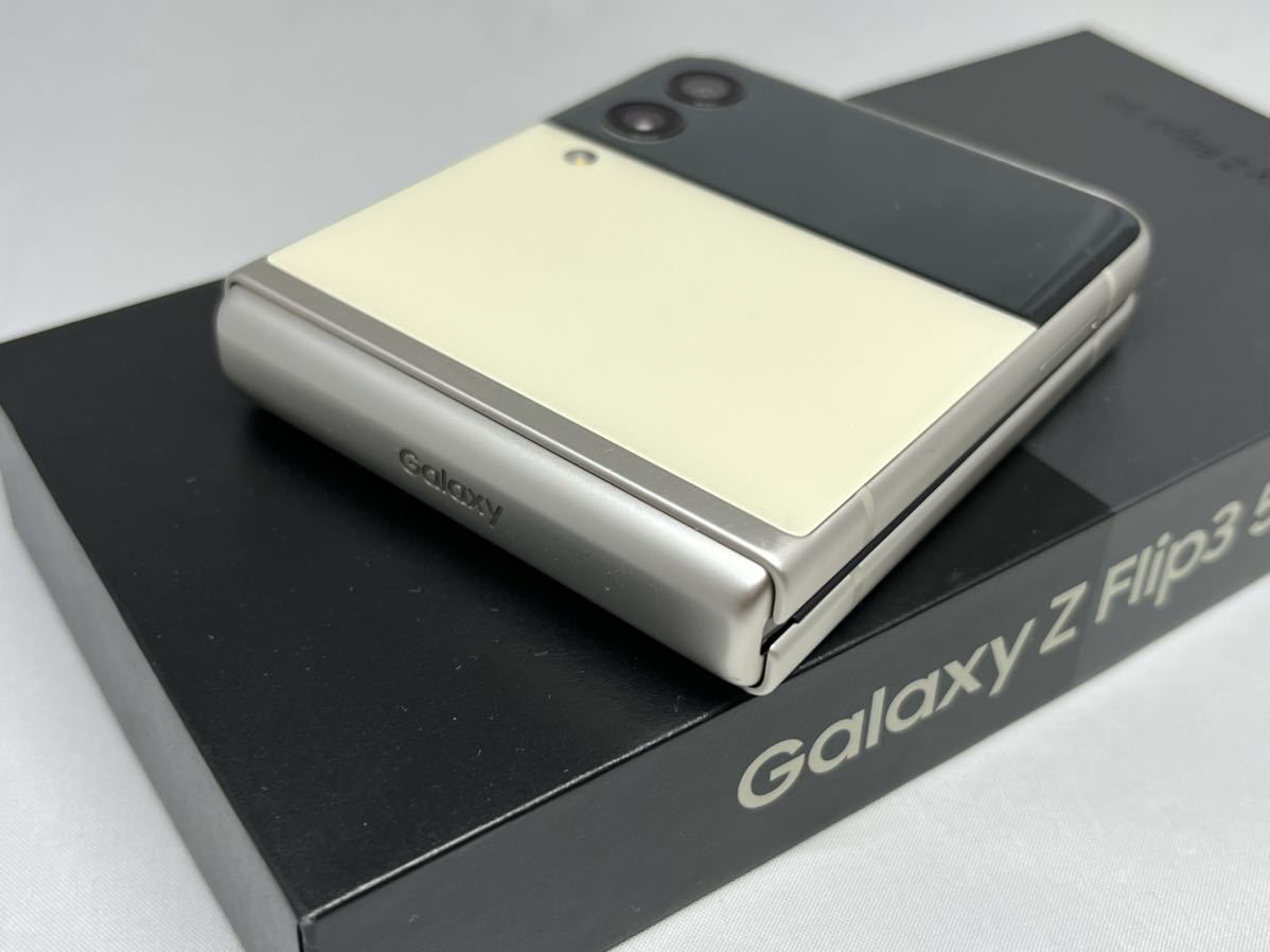 GALAXY Z Flip3 5G SIMロック解除済み GALAXY Z Flip3 5G SIMロック解除済み