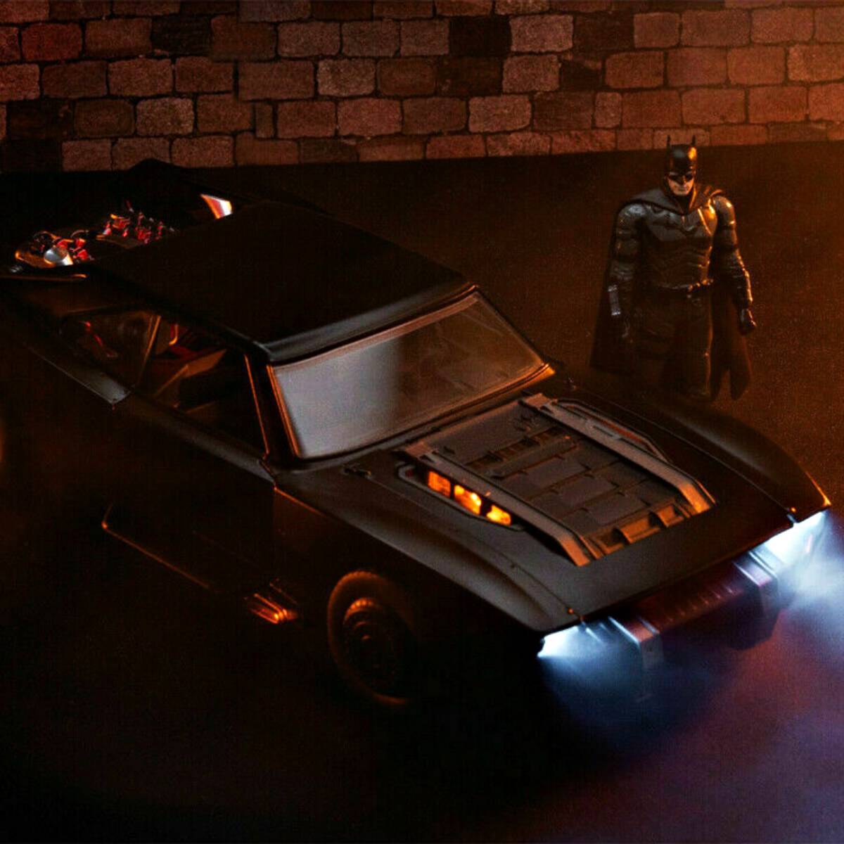 ☆新品 爆レア!!【バットマン/BATMAN】jada toys 1/18 バットモービル